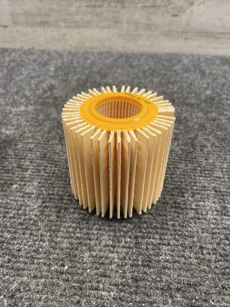 WIX 57047 Oil Filter