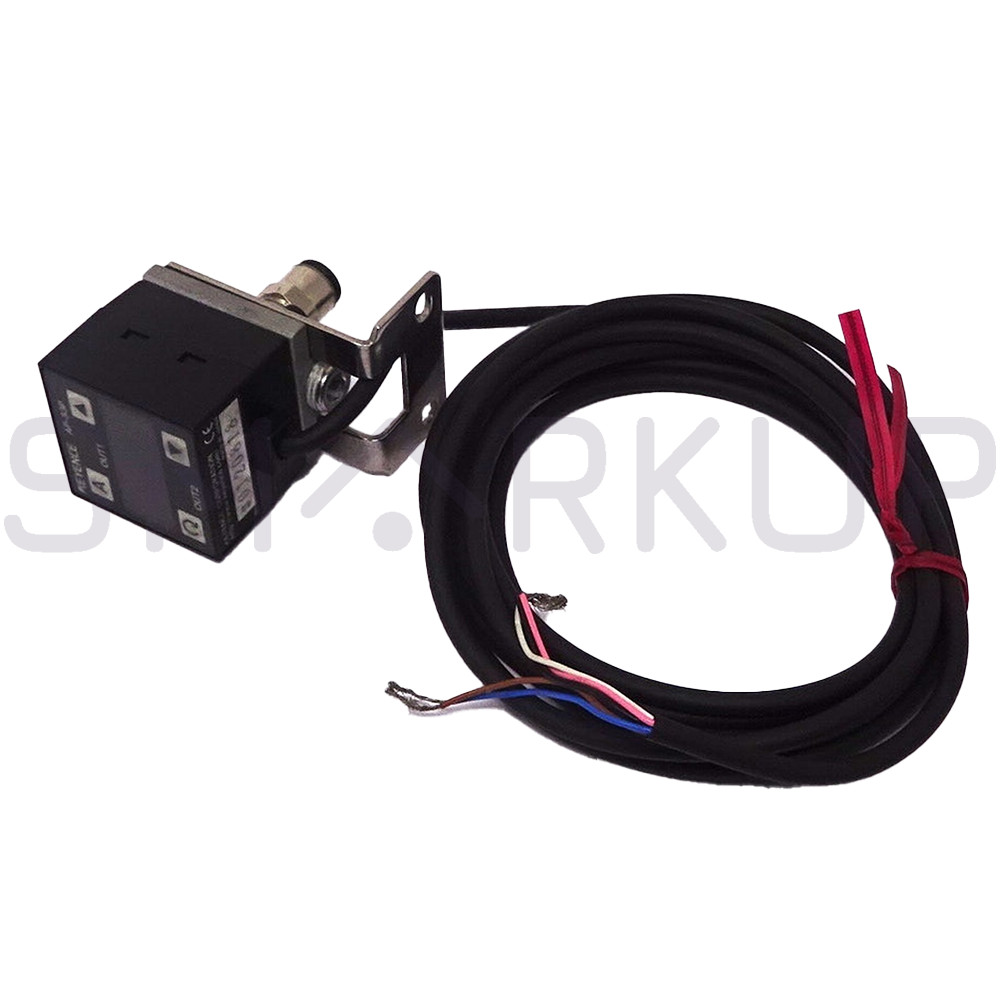 New In Box KEYENCE AP-33P Pressure Sensor
