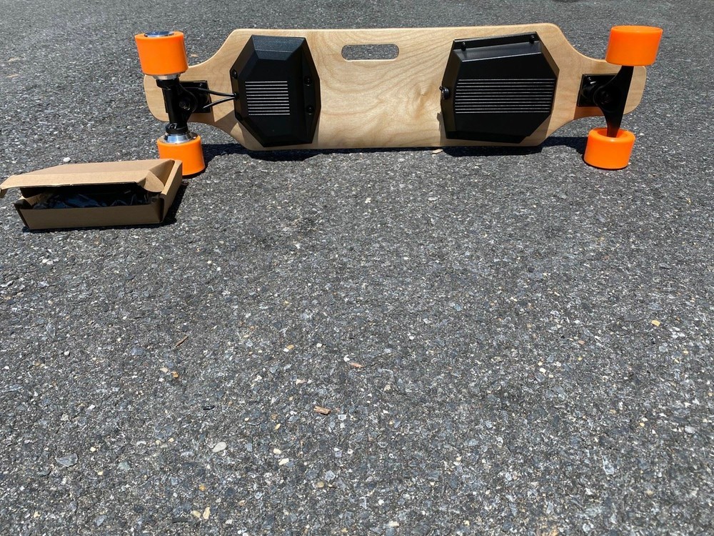 J-M6 SKATEBOARD DOUBLE DRIVE