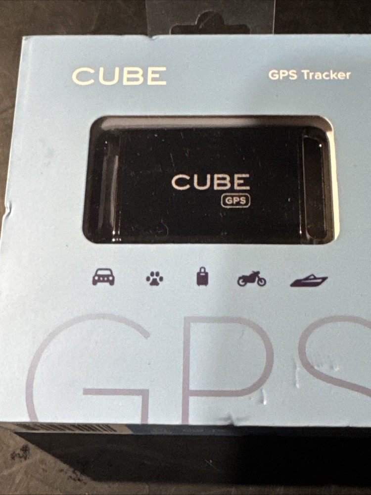Cube GPS Tracker, Waterproof, Worldwide Coverage Real-Time Tracking