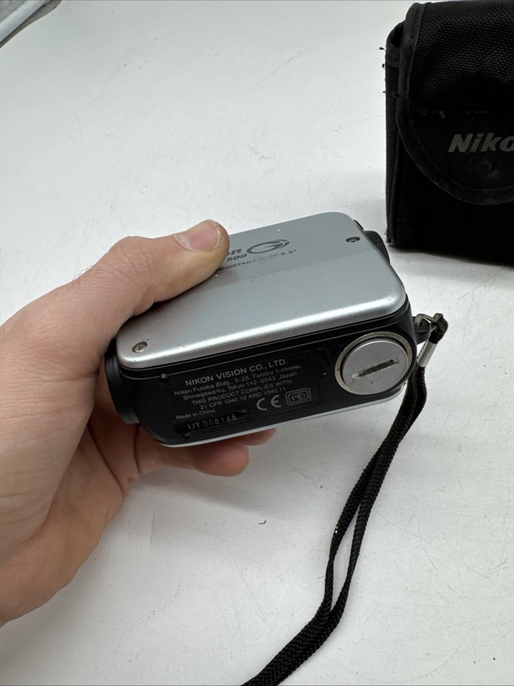 Nikon Laser 500. 13