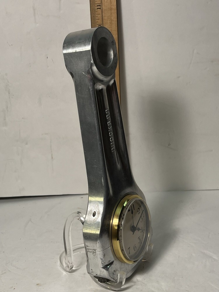 Hot Rod connecting rod clock