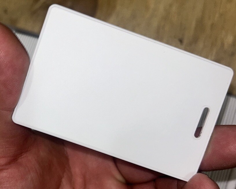 Clamshell Proximity Access Cards 64201-64300 Site Code 046 (26 Bit)