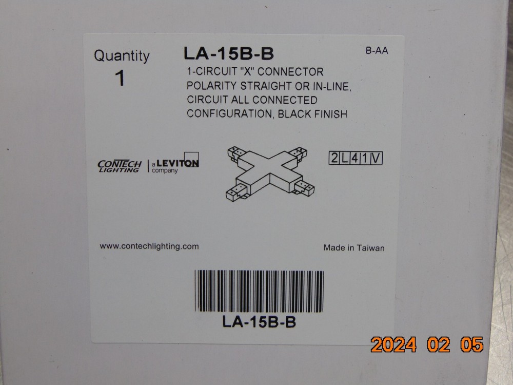 (1) NEW CON-TECH LA-15B-B, "X" Connector - BLACK LEVITON