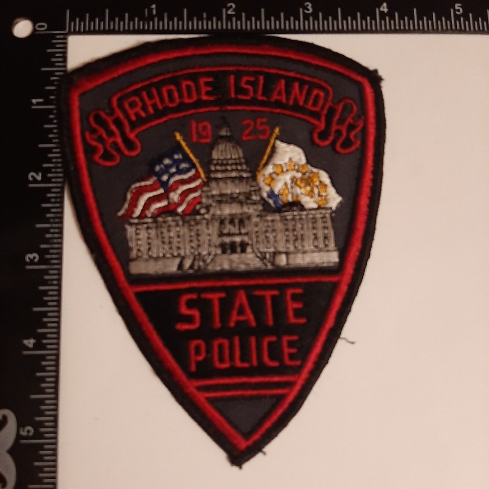 VINTAGE Rhode Island State Police Patch