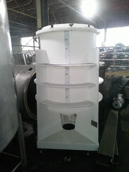 500 liter WM Process POLY Mixing TANK with Cone Bottom Closed Top