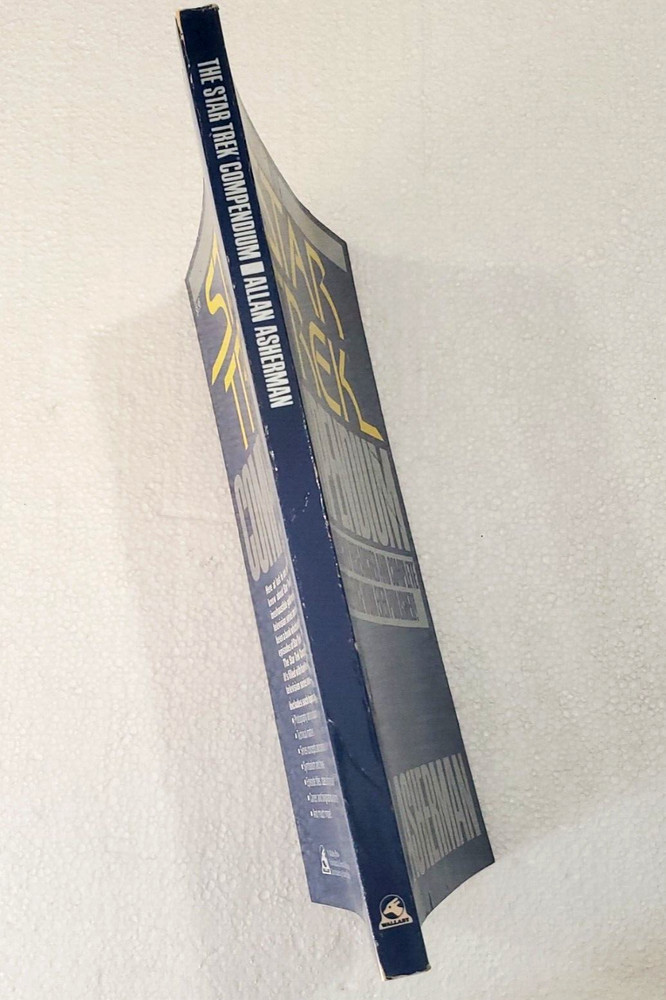 Star Trek Compendium Complete Reference Work from 1981 by Allan Asherman