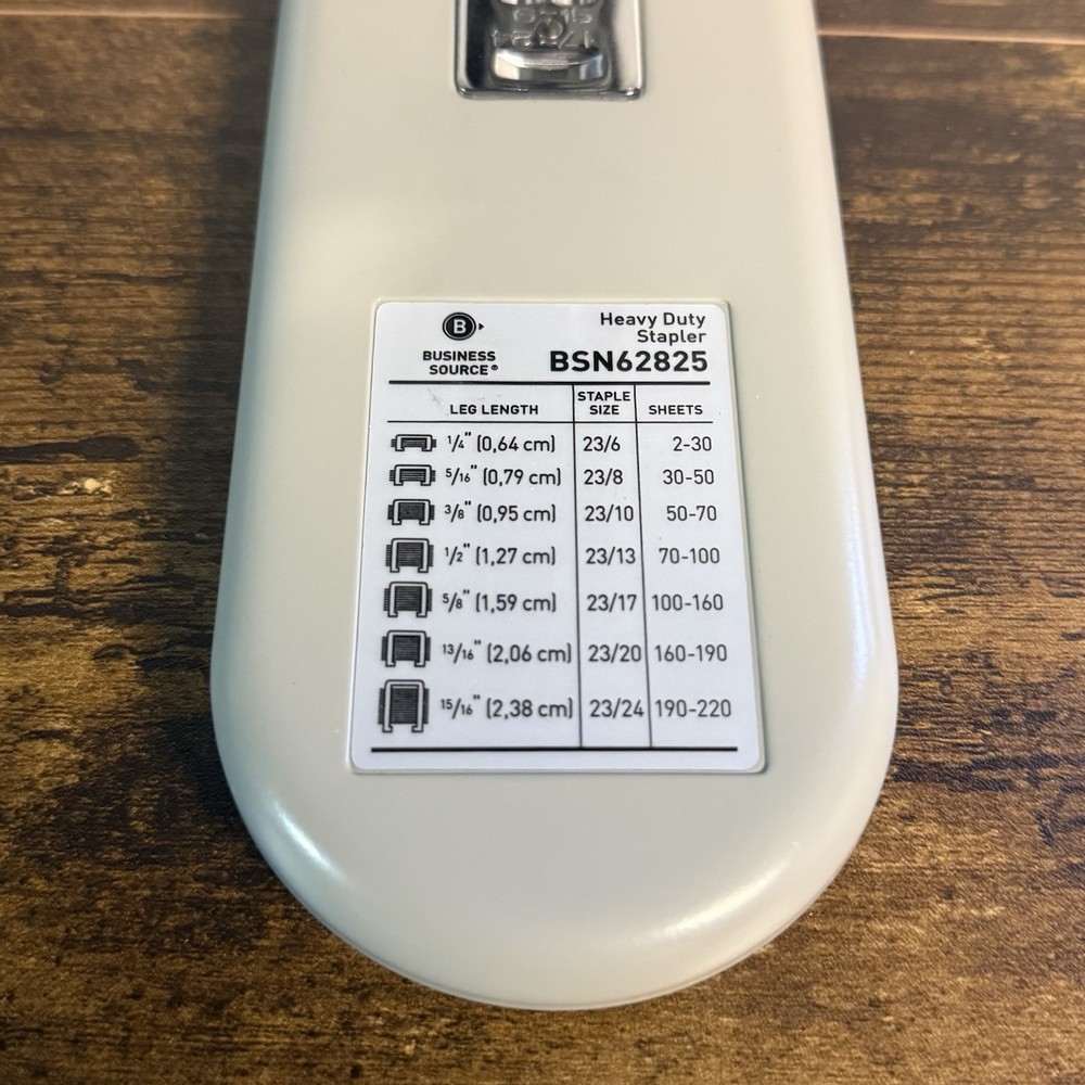 NEW — Business Source Heavy-Duty Stapler 62825 220 Sheets