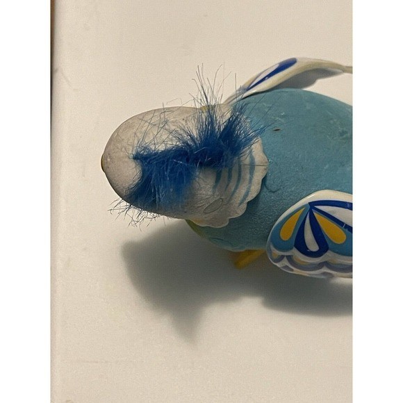 cute battery driven parrot