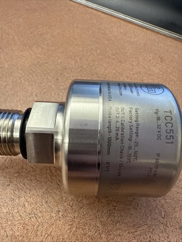 IFM Temperature Transmitter TCC551 About 40” Long