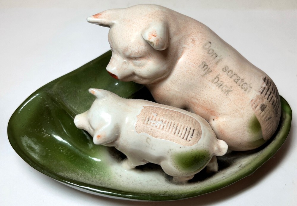 Rare Don't Scratch my Back Farthing 2 Pig Match Striker 13B