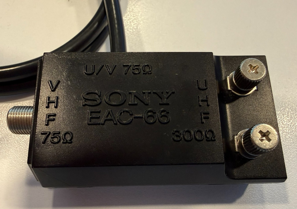 Sony EAC-66 RF UHF to VHF Converter