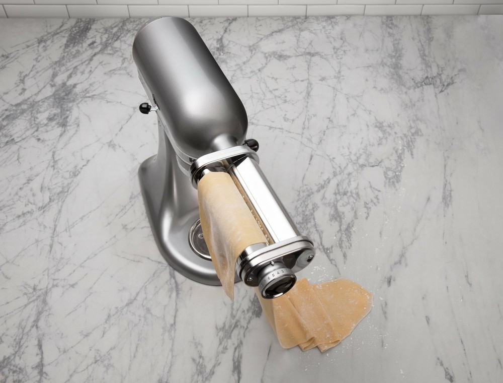 Brand New KitchenAid KSMPSA Pasta Roller Attachment, Silver