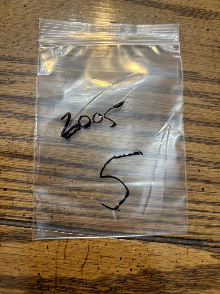 Zippo Black Horizontal Stripe Cigarette Lighter K 05 2005