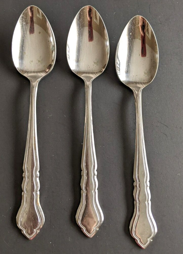 Reed Barton Burnished Carriage 3 Stainless Serving Spoon Rebacraft Flatware 8.2"