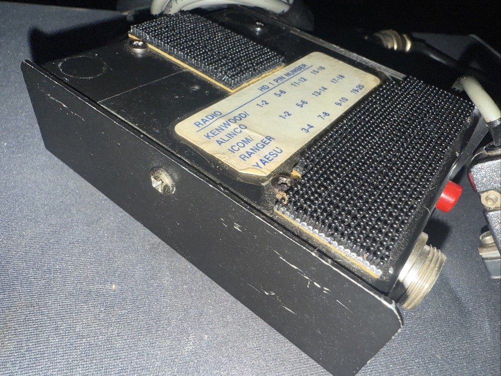 MFJ-1272BYV For Microphone/TNC Switch USED