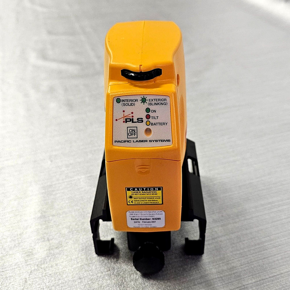 PLS Laser Tracer 90° Angles - PROFESSIONAL Self Leveling - NEW