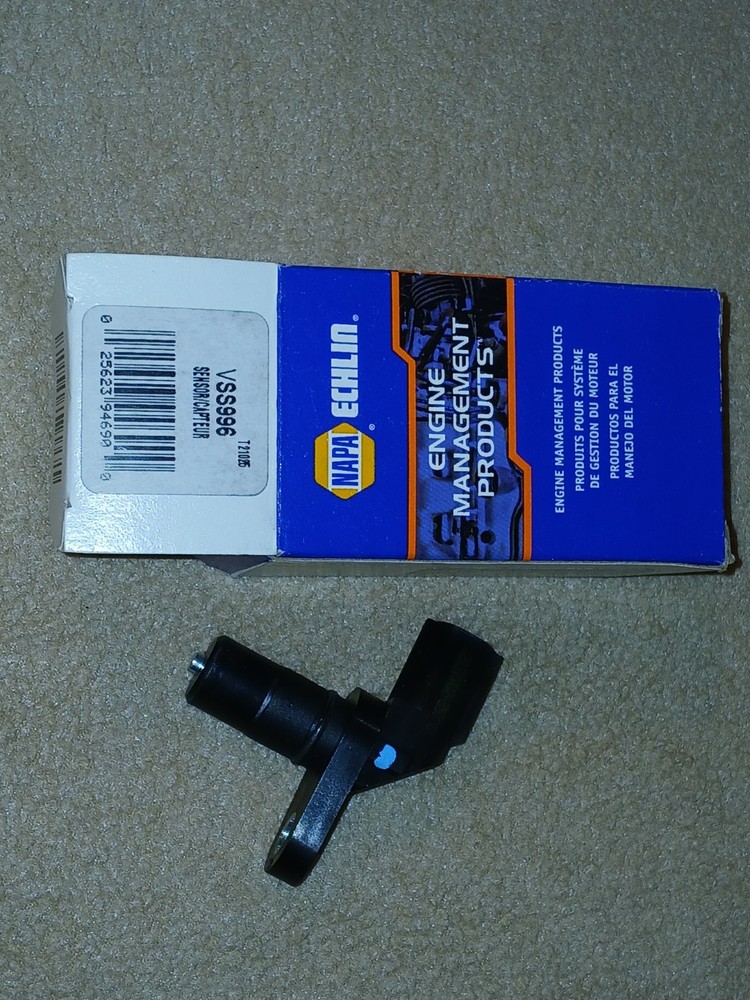NEW NAPA VSS996 Transmission Input Sensor