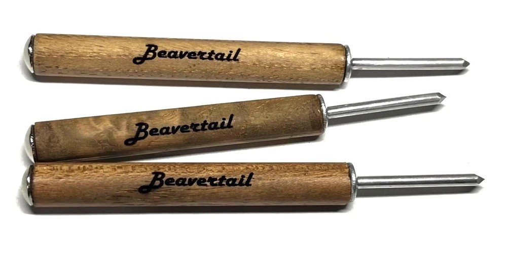 The Beavertool - The Original Hickory Golf Divot Tool