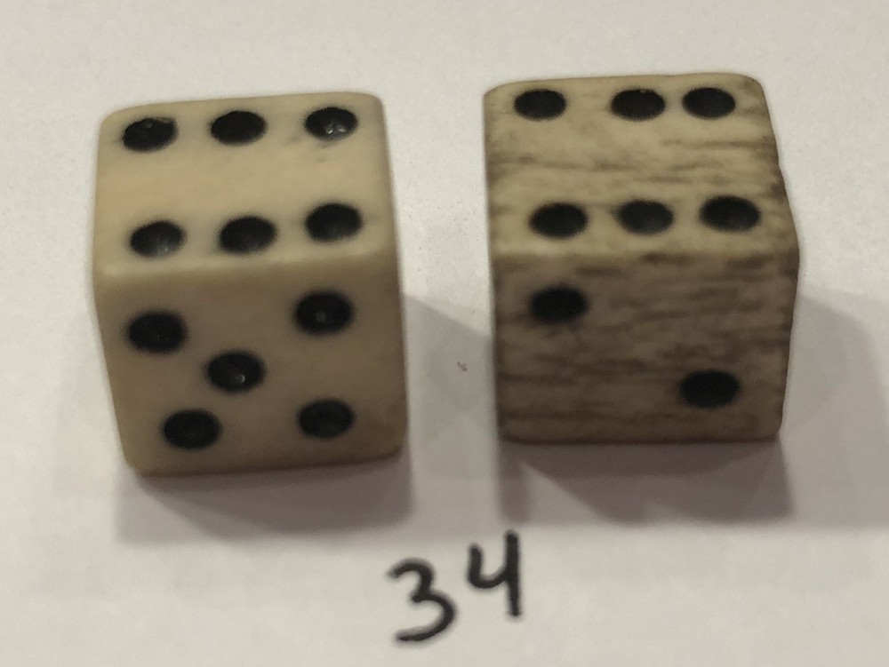 Vintage Pair Bone (Bovine) Dice 7/16”
