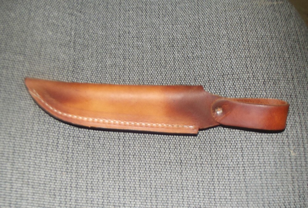 Custom Leather Sheath with Dangler Style Loop 1002
