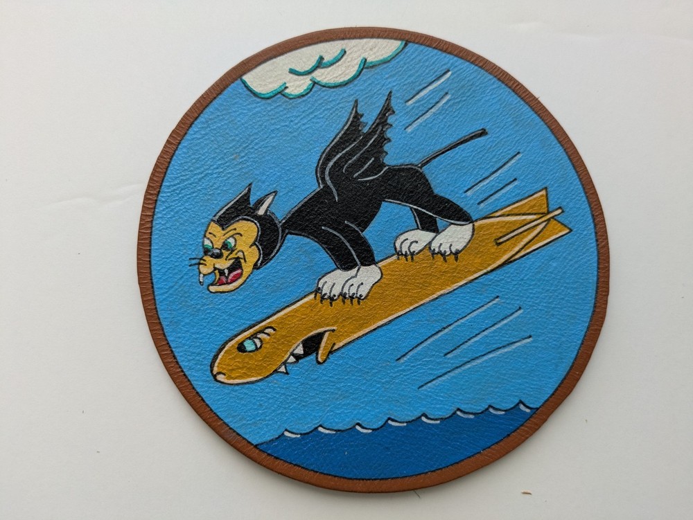 WW 2 863rd Bomb  Squadron . leather jacket  patch