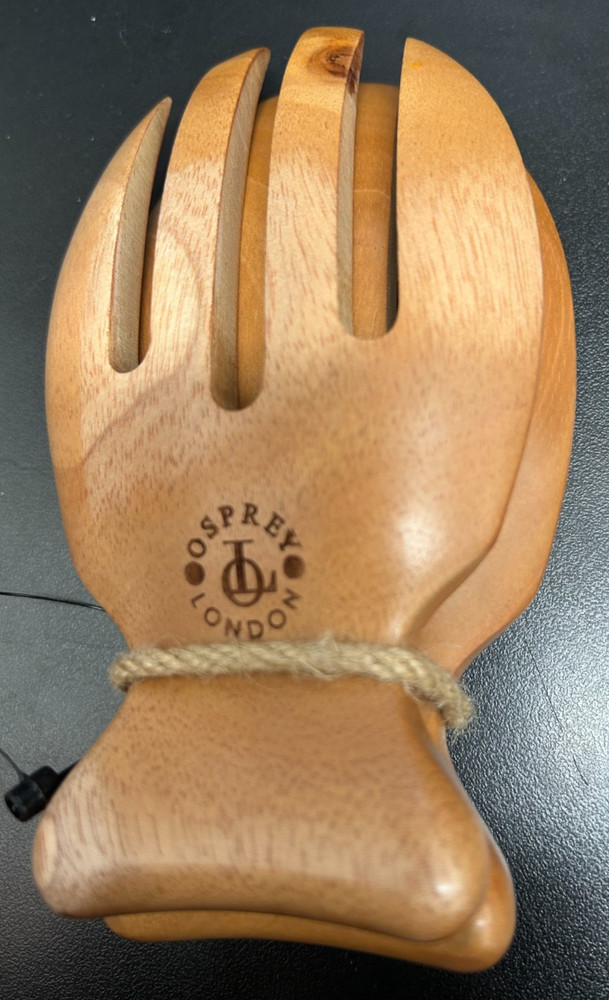 Osprey salad hands [WG]