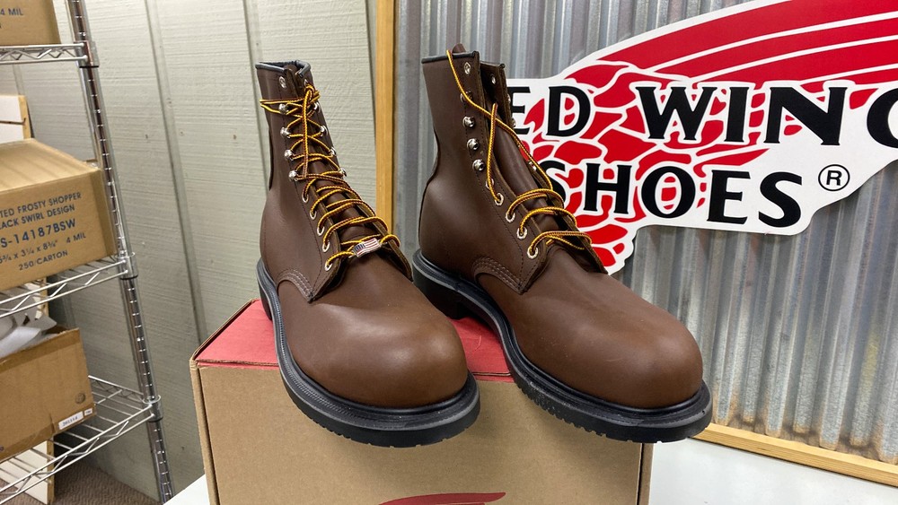 RED WING 2233 13 A WORK BOOT NEW IN BOX WITH