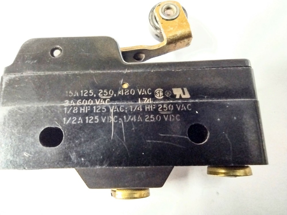 Bz 2Rw822 A2 Micro Switch 15A 480Vac 2A 600Vac Micro 5