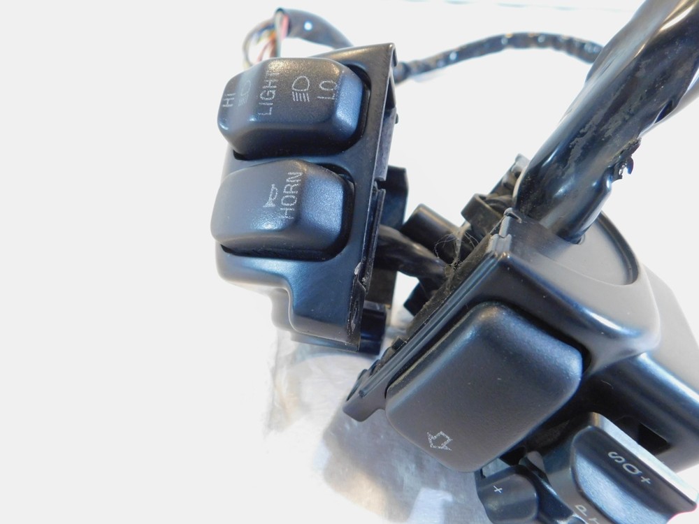 Harley Davidson Electra Glide Ultra Classic Left Handlebar Speaker Volume Switch