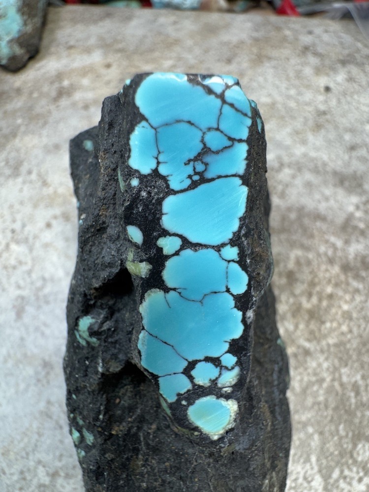 Hubei turquoise rough , solid spiderwebs nuggets in blue color tight pattern