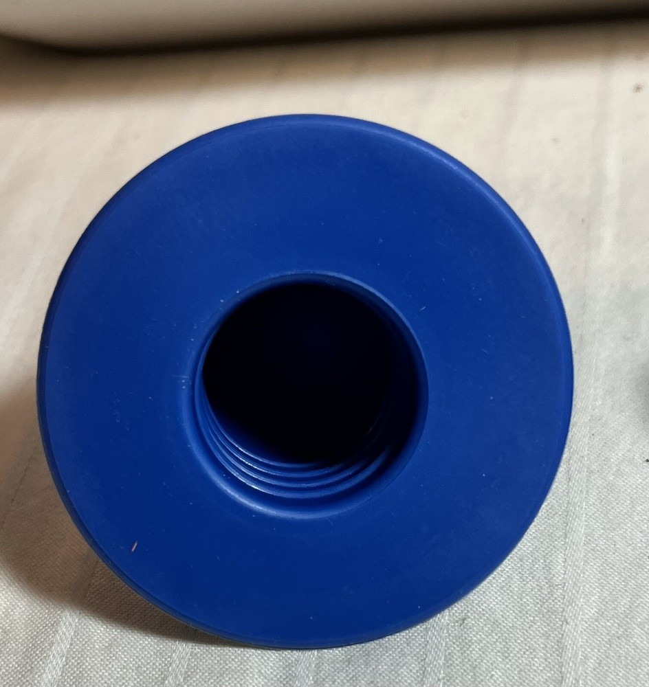 Rubber Plug Stopper Blue (2)