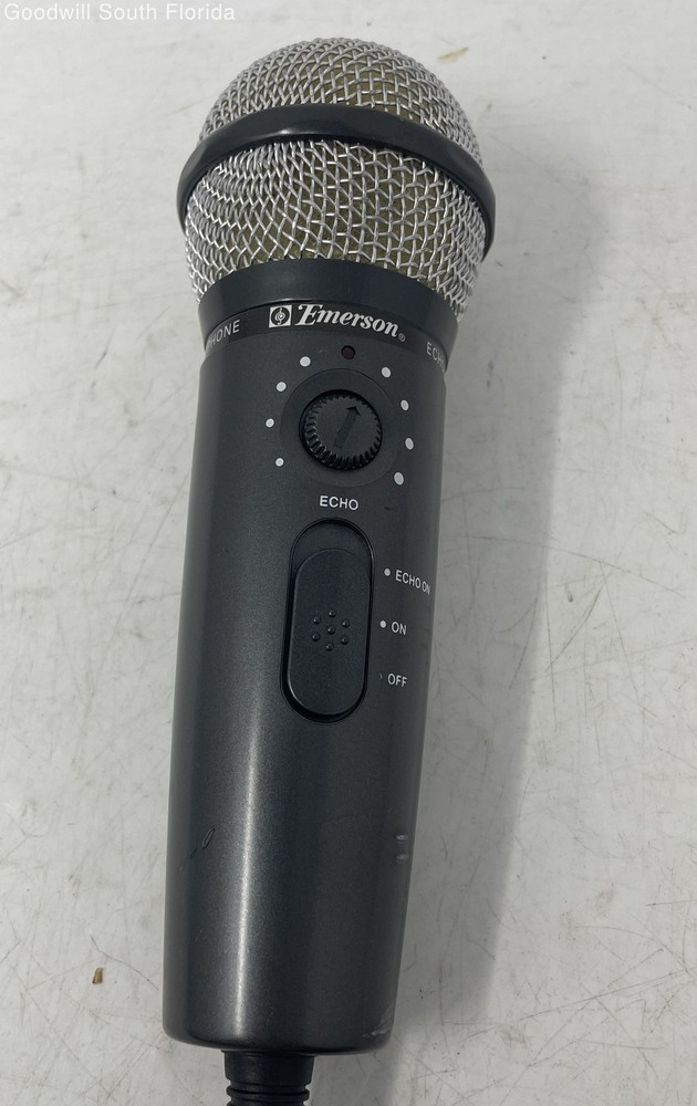 Emerson Echo Plug 'N' Sing Wired Karaoke Handheld Dynamic Microphone Not Tested
