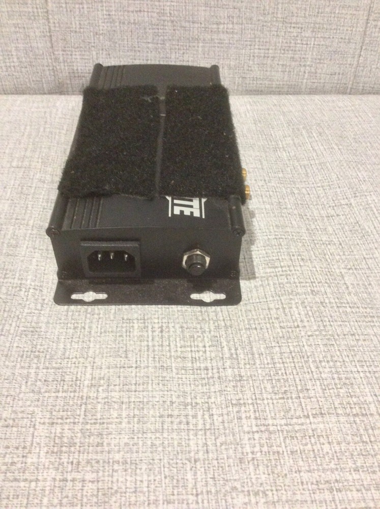 Tripp Lite AV2FP Tripp Lite Isobar AV2FP Flat Panel Power Conditioner FREE SHIP