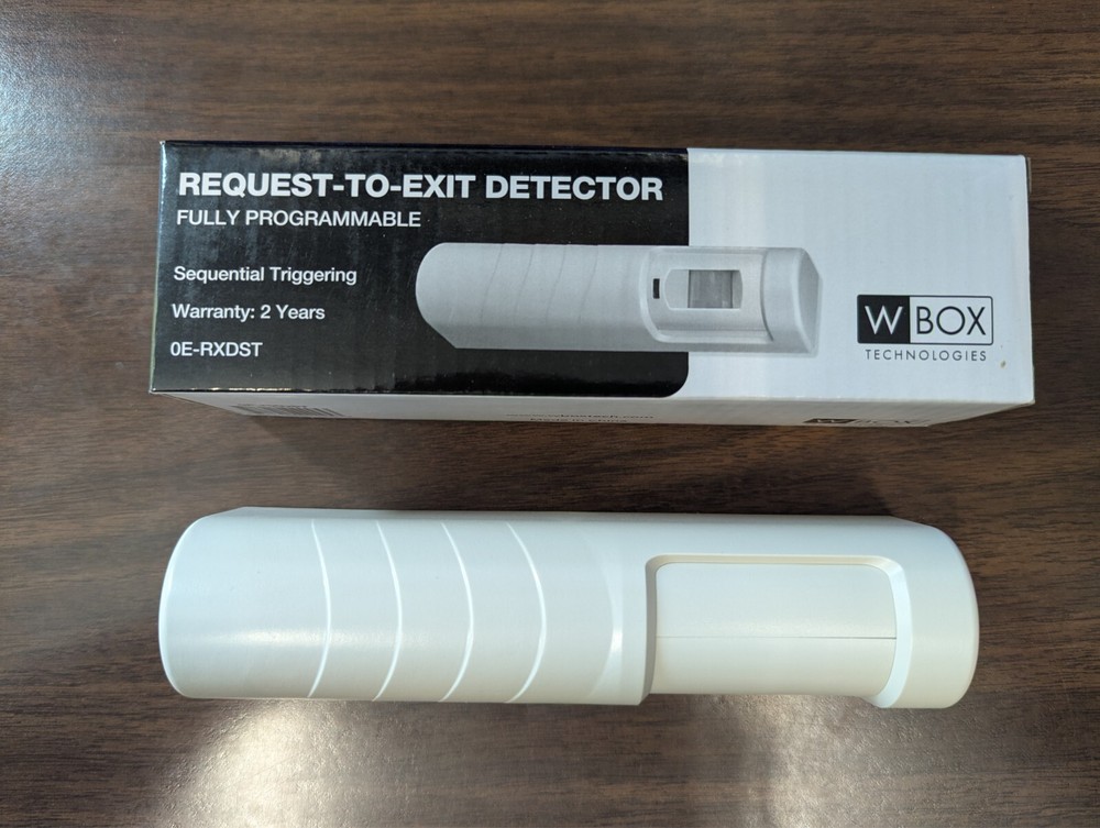 ADI PRO 0E-RXDST Request-to-Exit PIR Sensor with Sequential Triggering