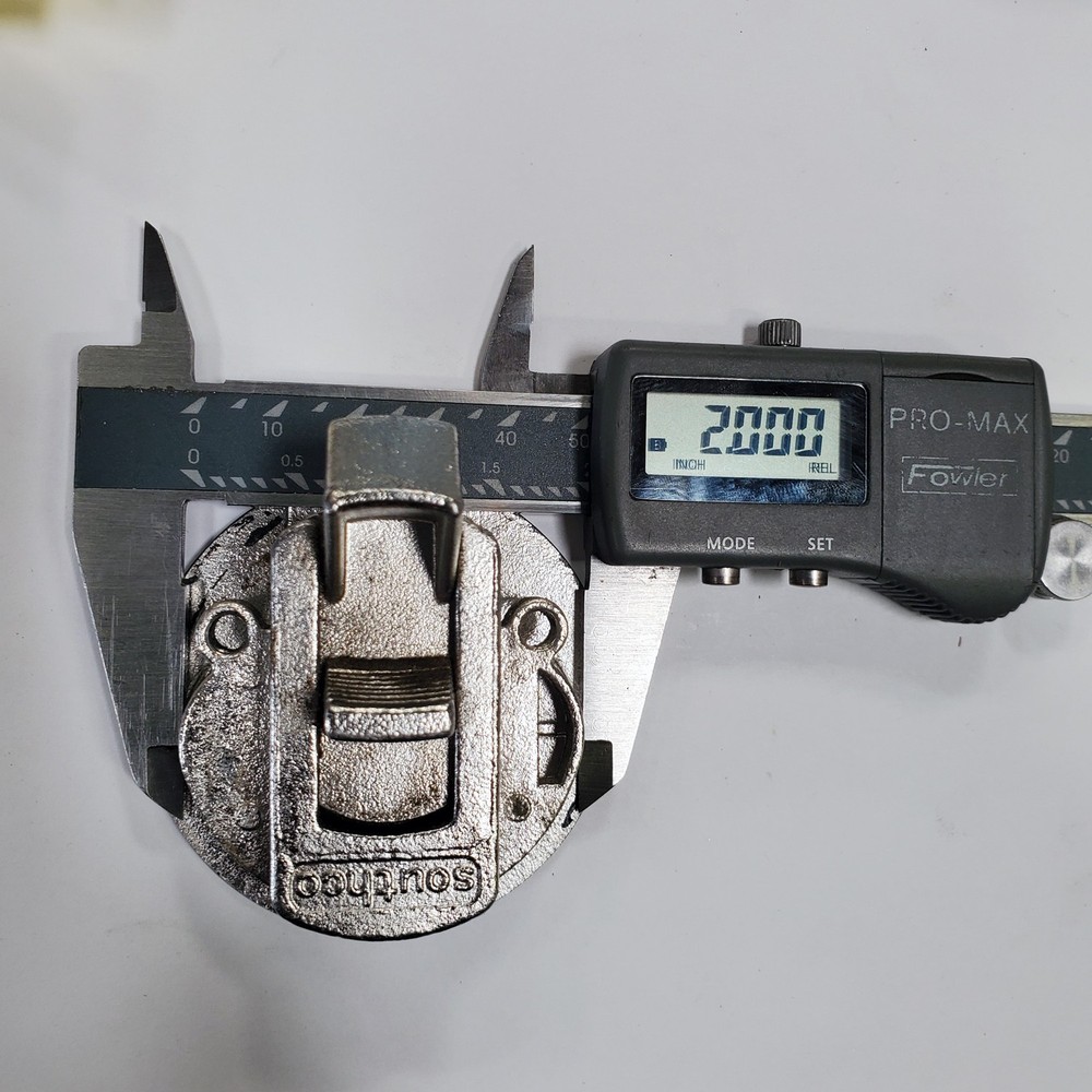 Southco M1-62-8, Flush Pull Latch