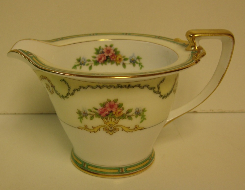 Noritake SMARTNIS Creamer NICE More Items Available FIELD