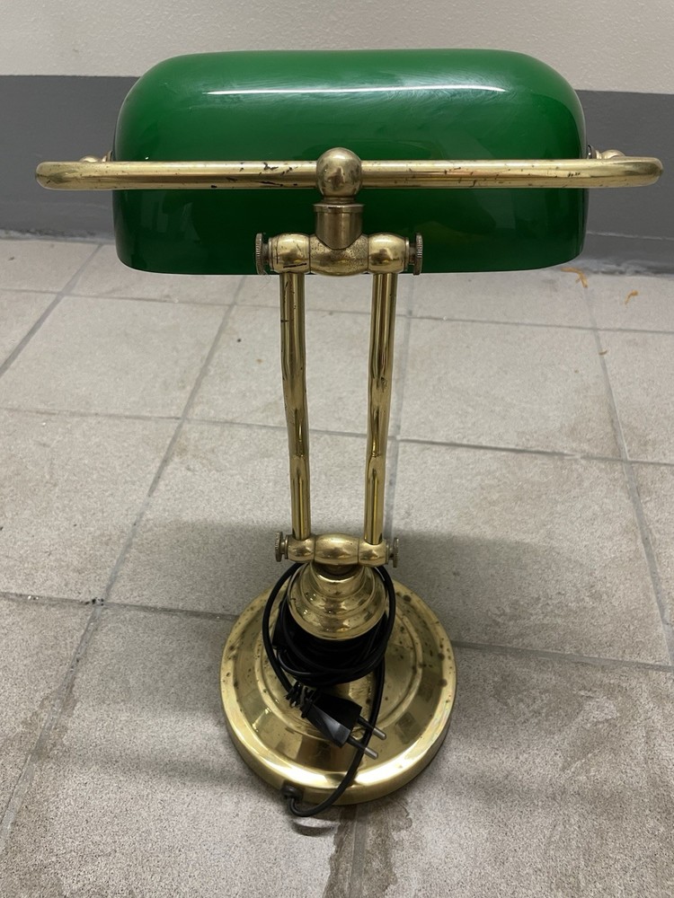 Churchill Table Lamp