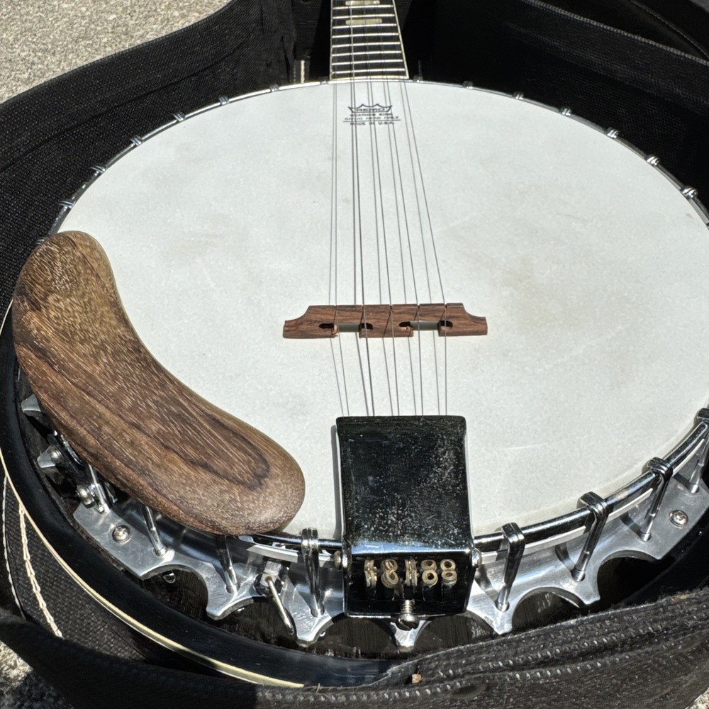 1970s Eagle Model 408 5-String Banjo w/ Case & Paperwork Remo Head