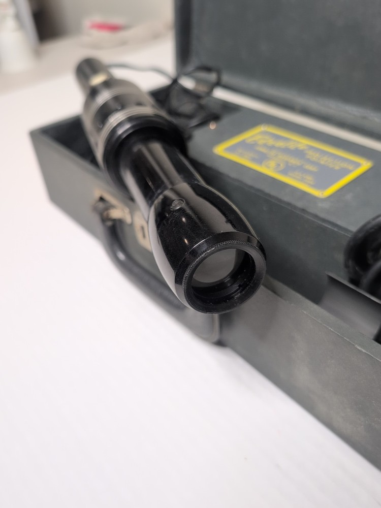 EDNALITE 120A Vintage Projection Pointer W/ Original Case