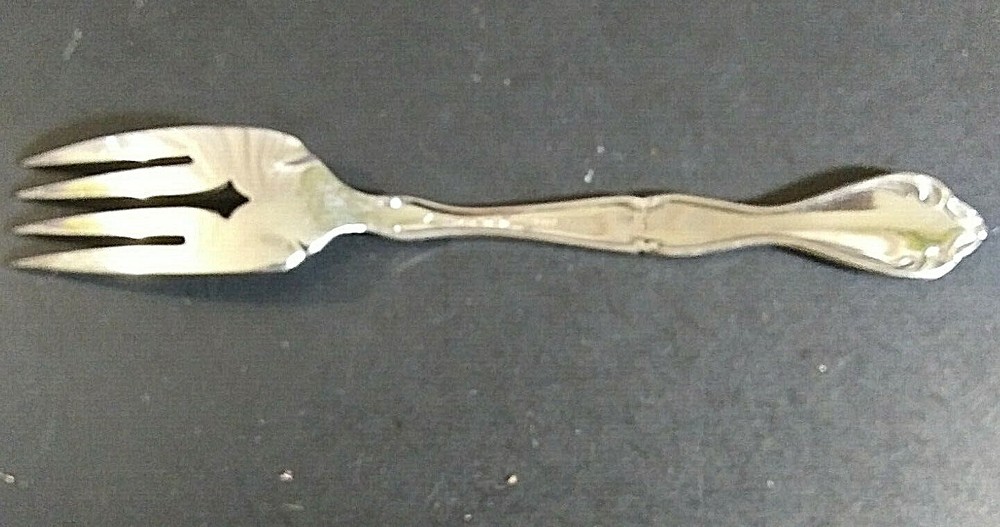 Oneida Cantata Stainless 6 1/2" Salad Fork