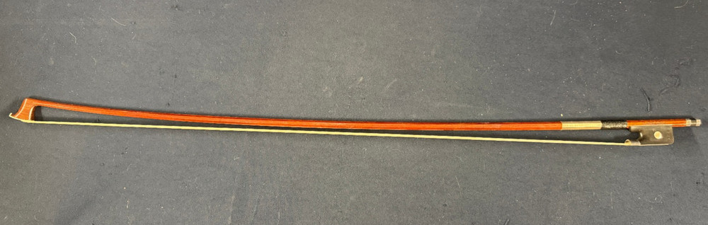 Knoll Model 325V Pernambuco Viola bow 4/4, Silver Mounted