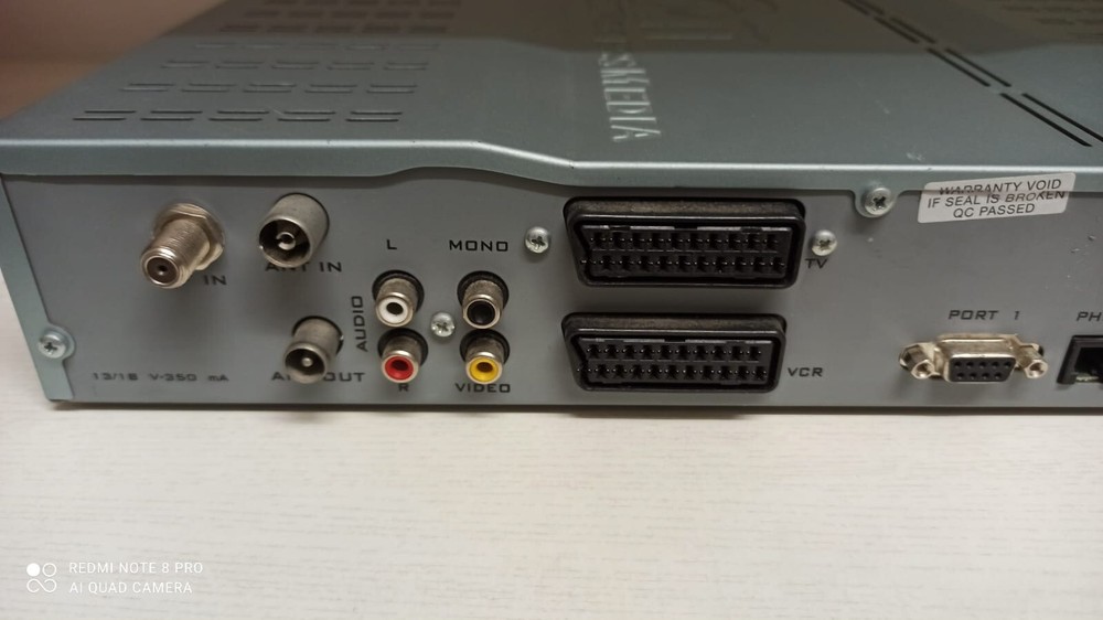 SKY DIGITAL SATELLITE DECODER Model STB-L3001