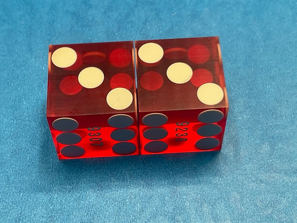 ——-MP—— CASINO DICE NON MATCHING numbers