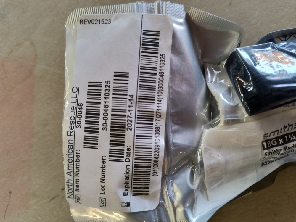 One NAR IV Saline Lock Kit Exp 2027