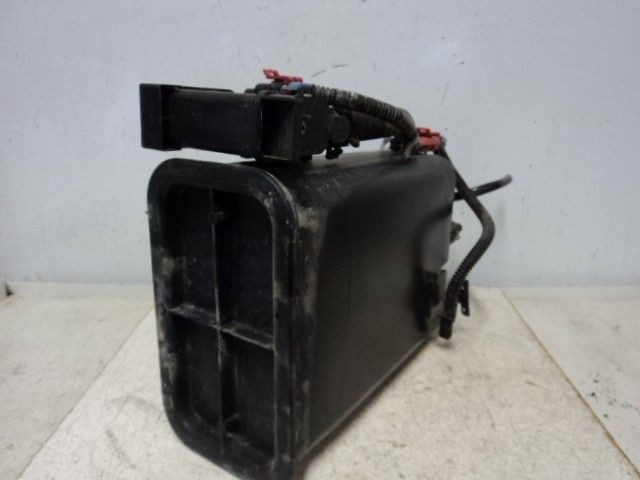 99 MONTANA CHARCOAL CANISTER