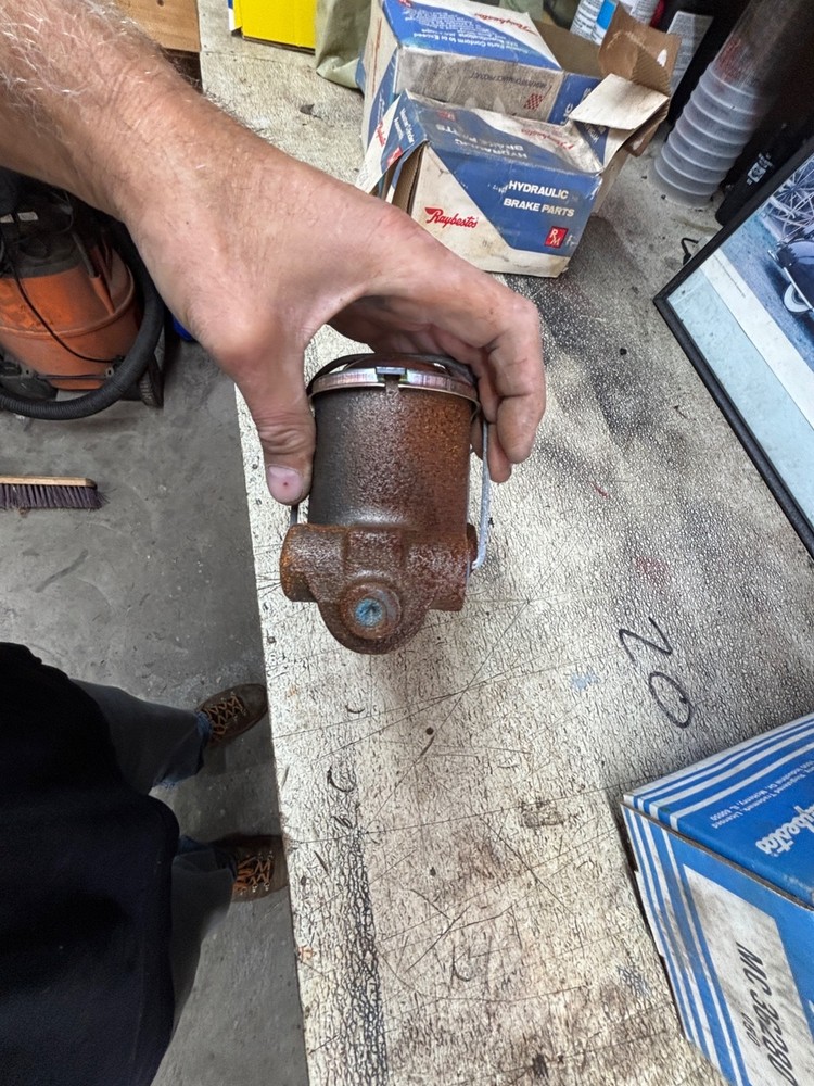 RAYBESTOS MC36280 MASTER CYLINDER 9W