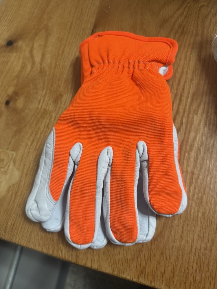 HexArmor Chrome SLT® 4075M work gloves in size 8/M
