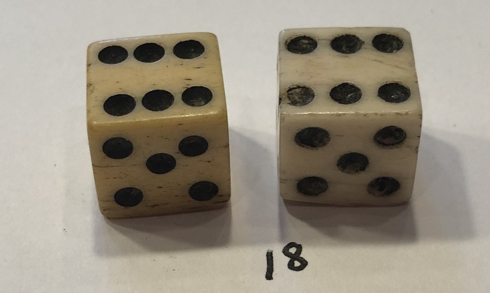 Vintage Pair Bone (Bovine) Dice 7/16”