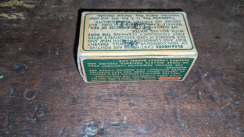 Vintage Remington UMC 22 Ammo Box. Empty.